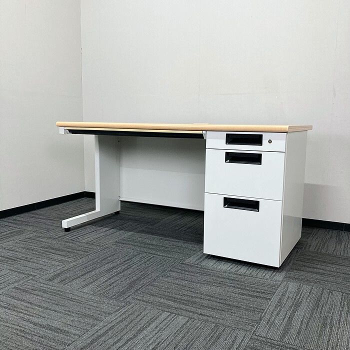 プラス フラットラインシリーズ 片袖デスク SP-T147 MW W1400×D700×H700 天板：ナチュラル/本体：ホワイト 2016年製 中古 ⑳
