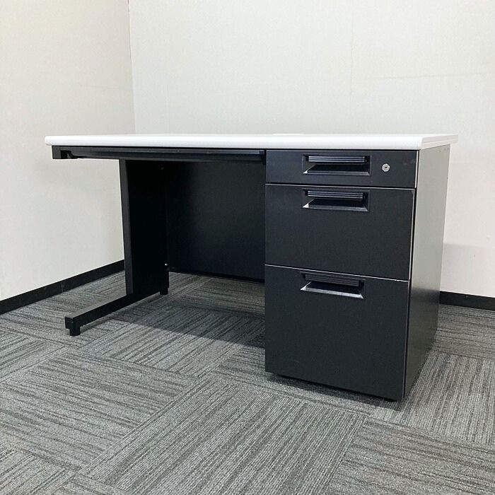 プラス SHシリーズ 片袖デスク SH-T127 WH W1200×D700×H700 天板：ホワイト/本体：ブラック 2019年製 中古 ➉