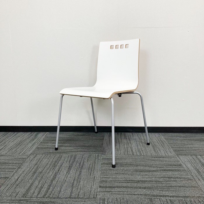 コクヨ イートインシリーズ スタックチェア CK-1810CRA0A W520×D500×H790（SH420） 本体：ホワイト/背面：ビブラントイエロー 中古 ⑳