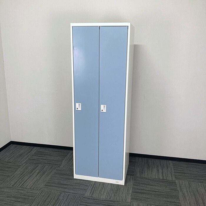 オカムラ ビラージュシリーズ 2人用ロッカー 8VLA22 Z924 W614×D515×H1790 ダンガリーブルー 2022年製 中古
