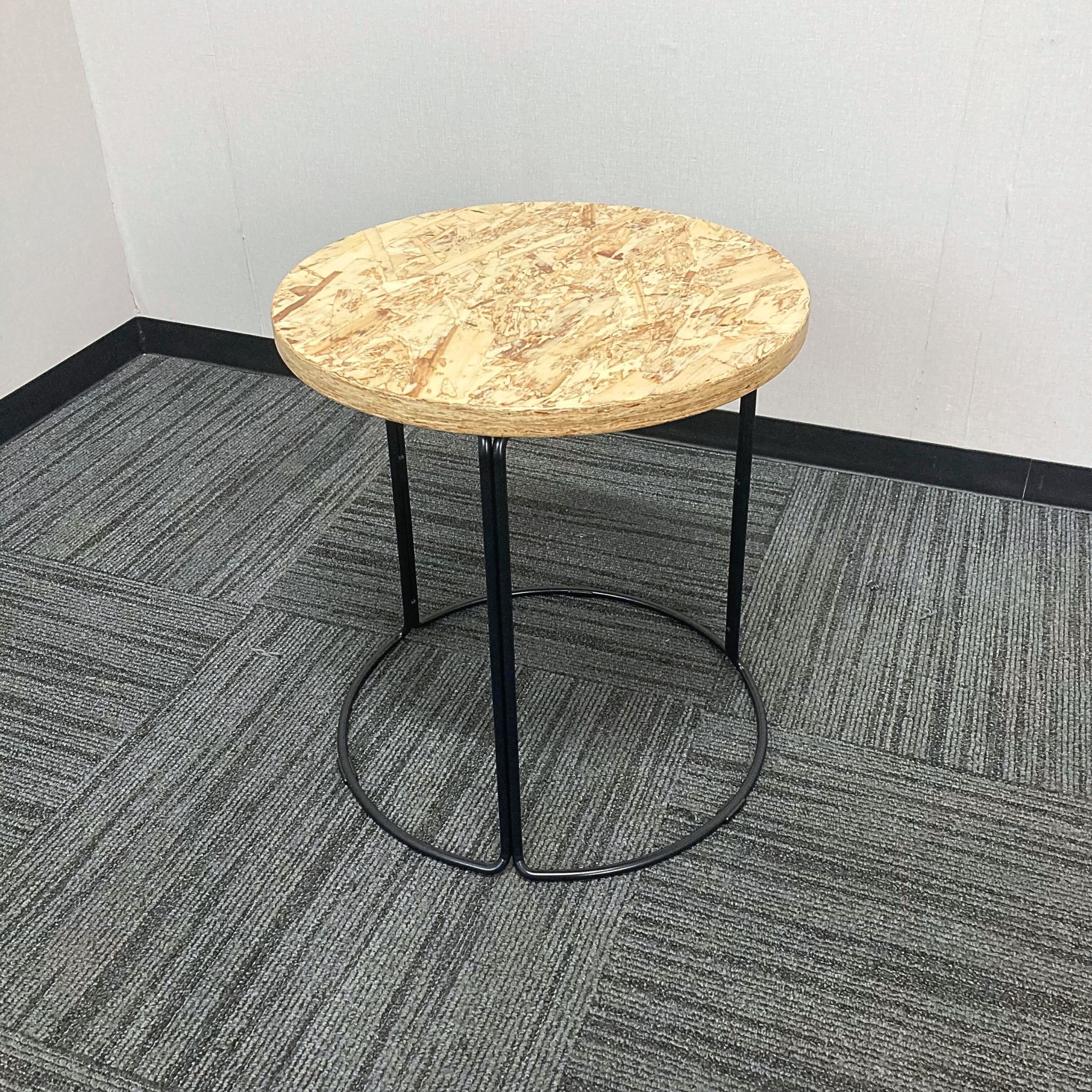 コクヨ イングリーンシリーズ スツール CKS-750WD2 W405×D405×H432 座：ウッドチップ調/フレームブラック 2021年製 中古